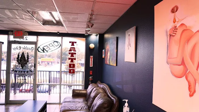 Double Edge Tattoo Parlor 4
