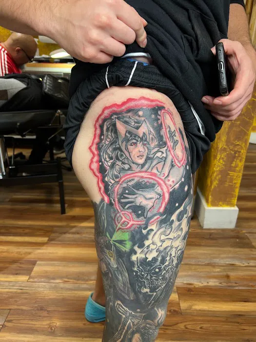 Good Vibrations Ink 2 Tattoo and Body Piercing 5