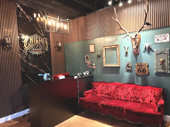 Enigma tattoo shop 4