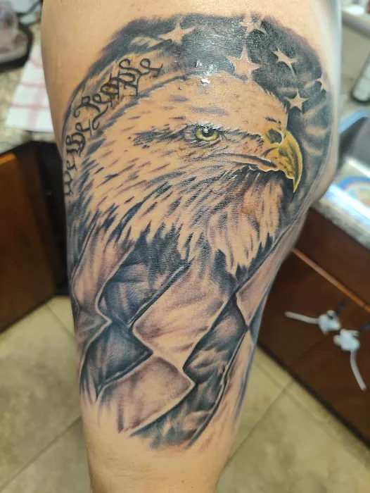 Homesick Tattoo Studio & Gallery 3
