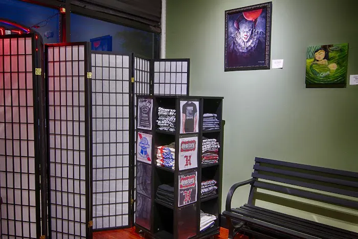 Homesick Tattoo Studio & Gallery 5
