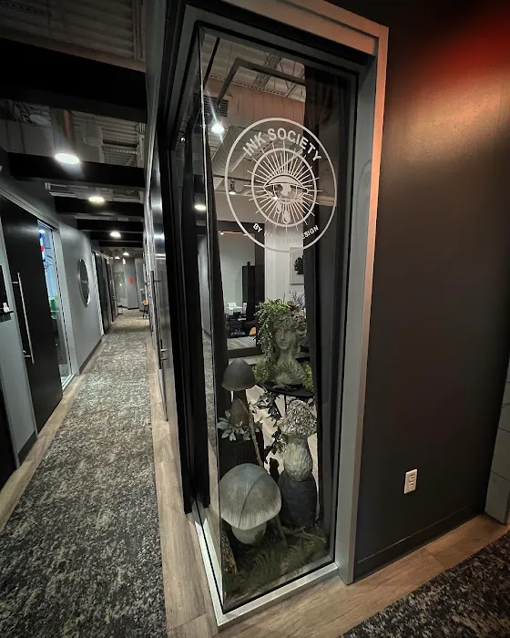 Ink Society by Happymindesign at Salon Lofts 1