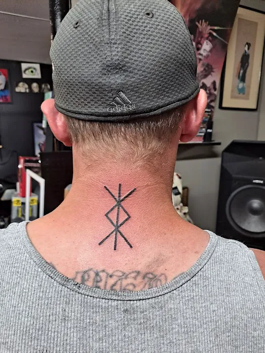 ELECTRIC TRADITION TATTOO 2