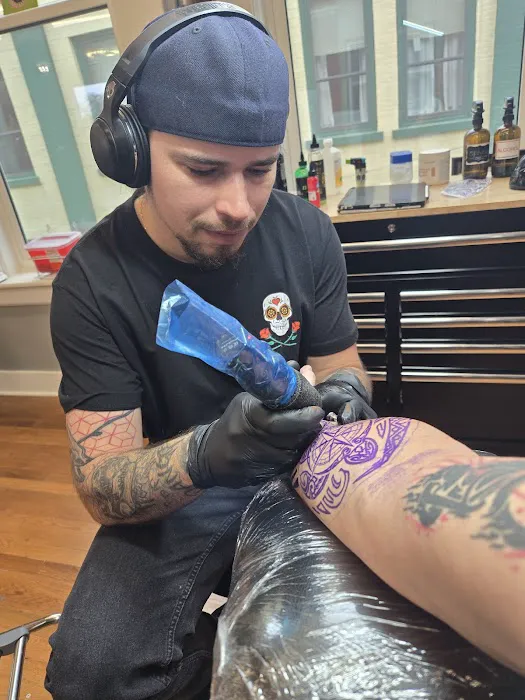 Artisan Tattoo Collective 6