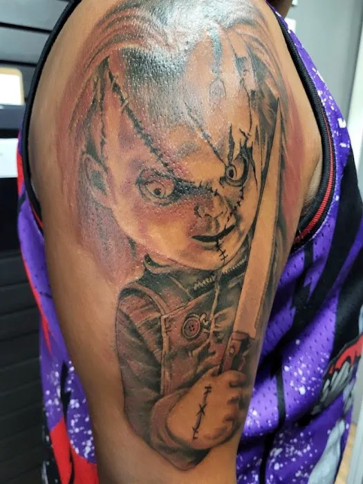 Yabu Ink Tattoo Studio 3