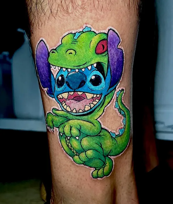 Timewarp Tattoo and Piercing 3
