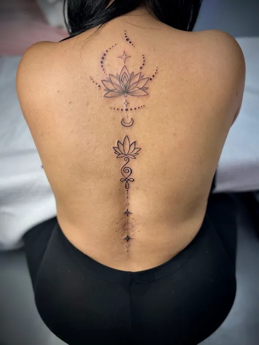 Inkception Tattoo Studio 8
