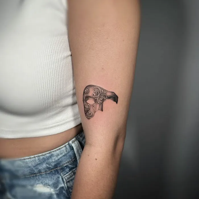 Fallen Sparrow Tattoo Co 4