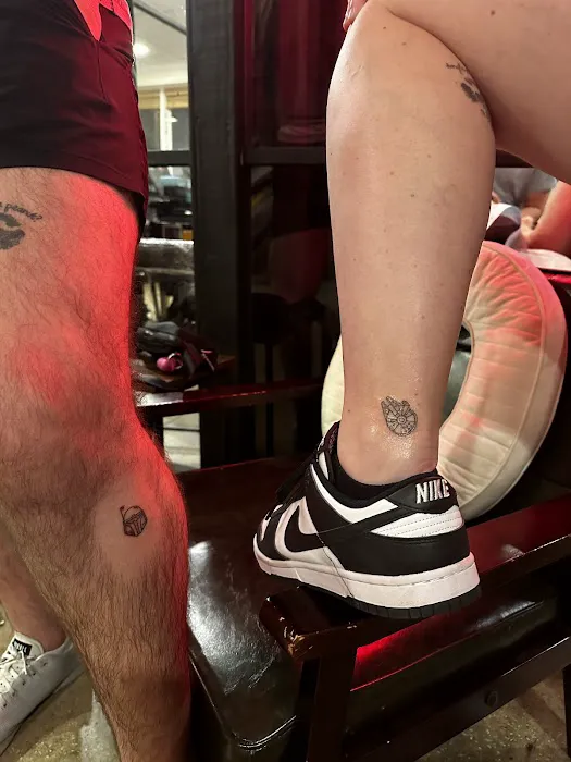 XO Tattoo Shop 6