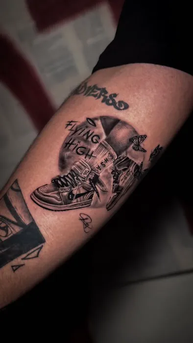Inkvitrus Tattoo Studio 2