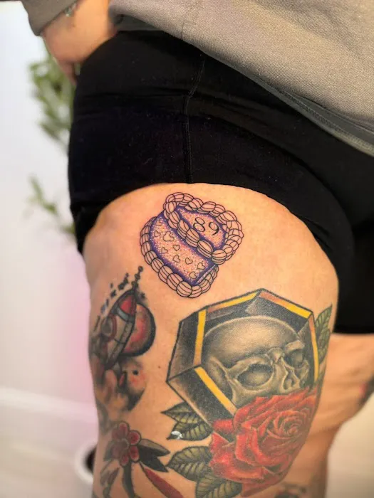 Inkvitrus Tattoo Studio 7