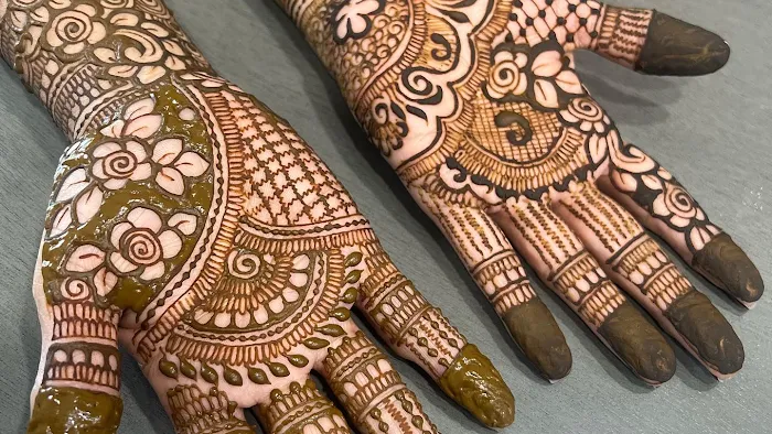 Lisa’s Henna 7