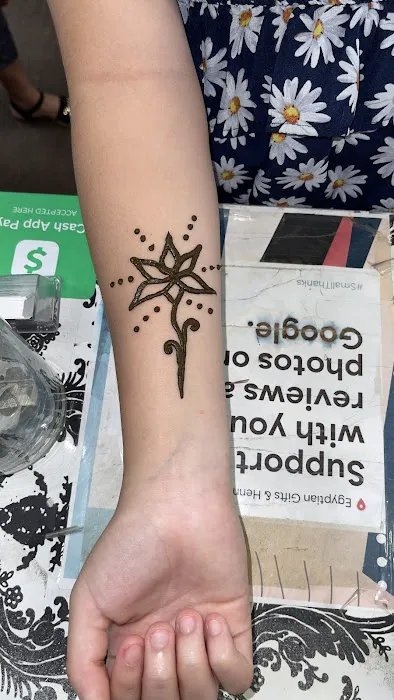 Egyptian Henna Tattoos, Hair Wraps & Airbrush Tattoos 5