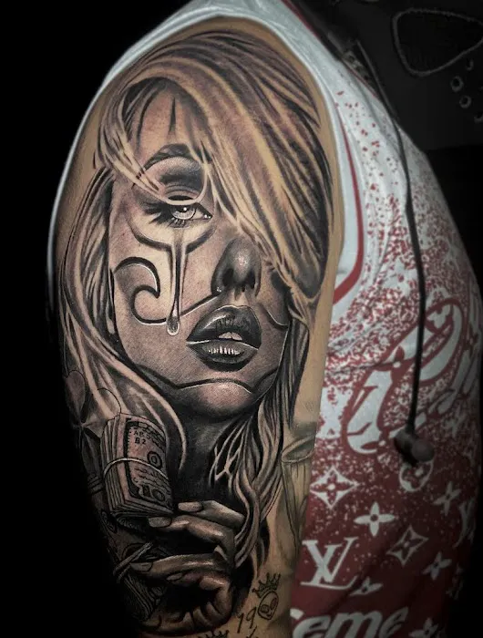 Madhouse tattoo studio 3
