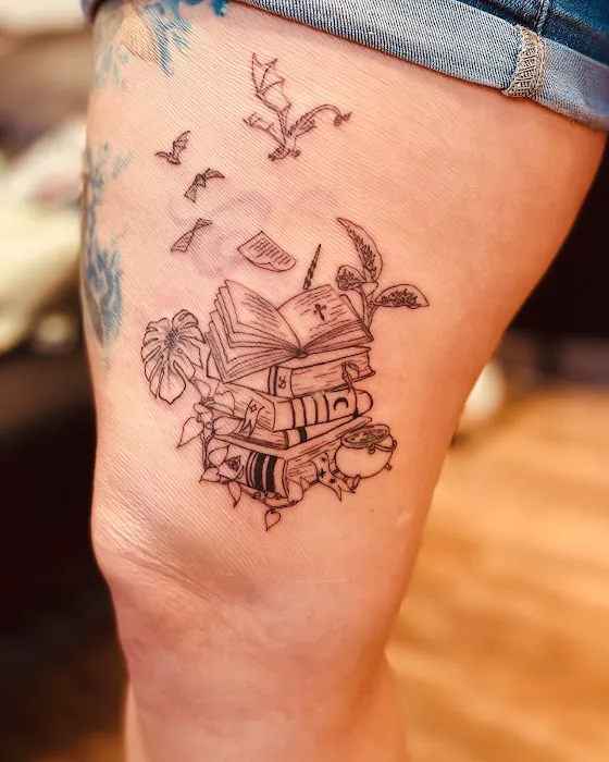 Ink Menagerie Tattoo Studio 7