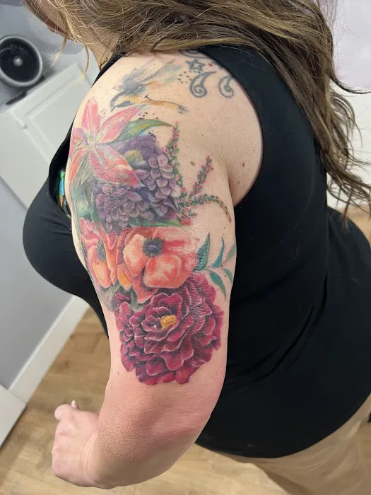 April Lauren Ink - Tattoo Artist 1