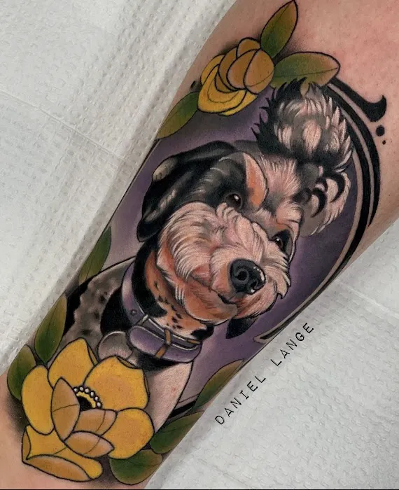 Royal Hart Ink. 4