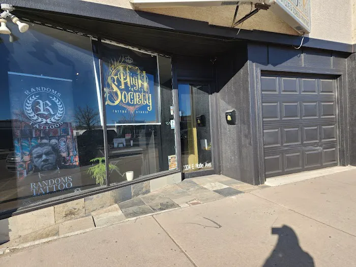 High Society Tattoo Studio 6