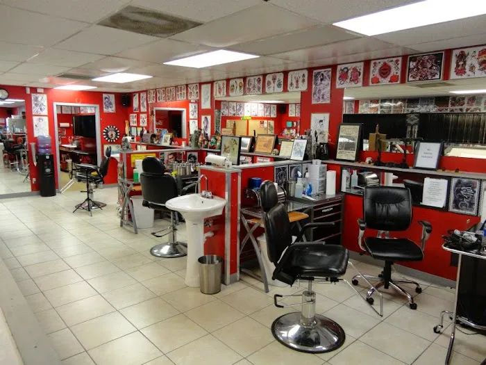 Hot Rod Tattoos and Body Piercing 7