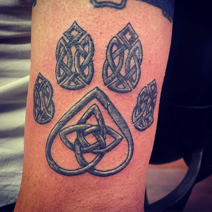 Skin Evolution Tattoo 7