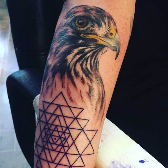 Steadfast Tattoo Studio 5