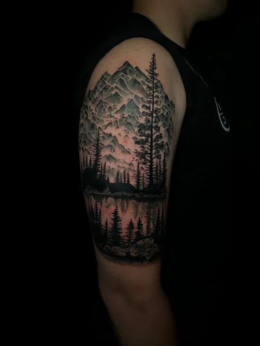 Manitou Tattoo 7
