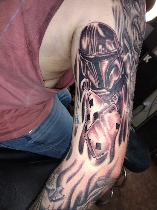 Eternal Art Tattoo Studio lc 4