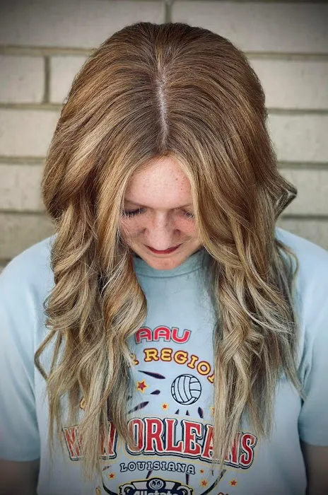 ĪRON BRUSH SALON § ĪNK 3