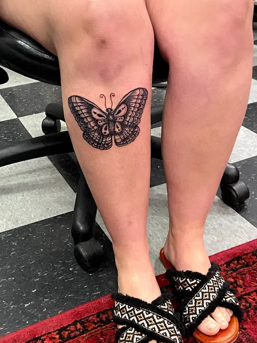 Transitions Tattoo Studio 5