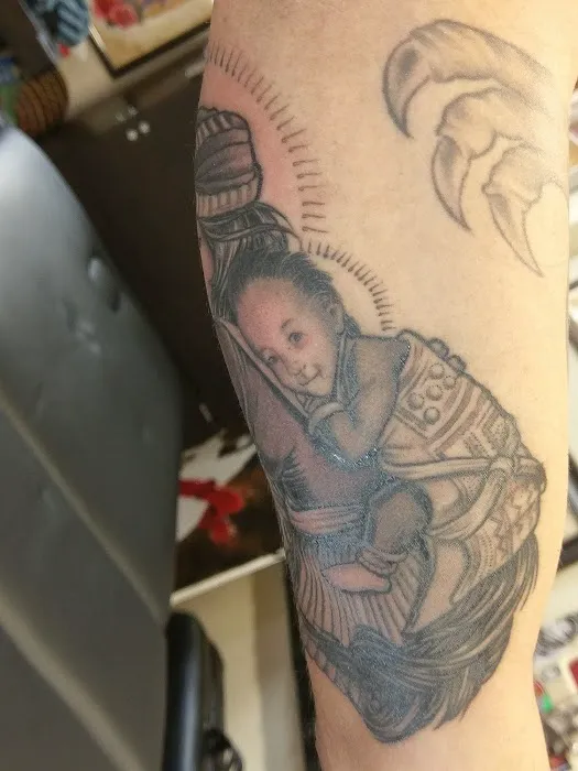 Newport Tattoo 2