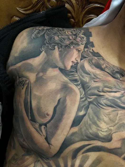 Lowrider Tattoo Studios 4