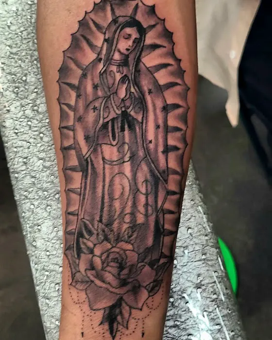 Dr. Tattoo Studio 8