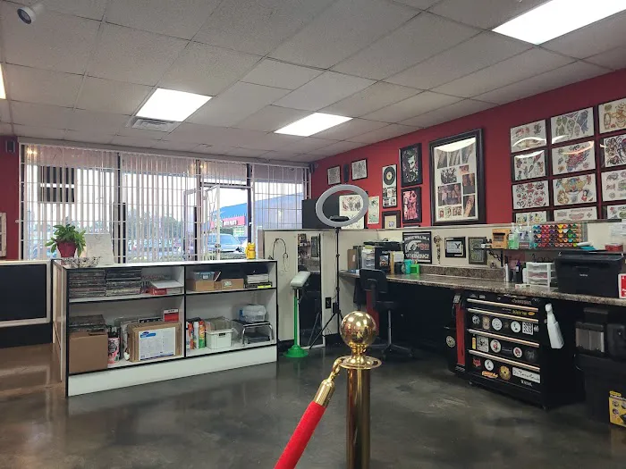Dr. Tattoo Studio 6
