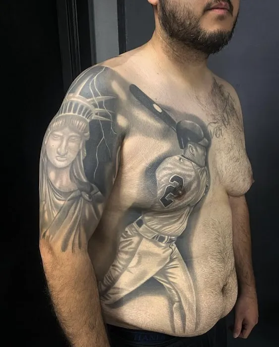 Cali Life Tattoo Studio 4