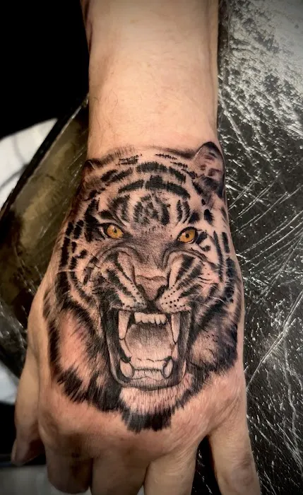 Superior Ink OC tattoo and piercing 9