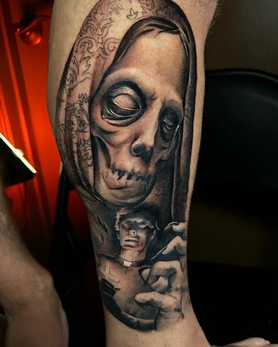 Social Ink House 4