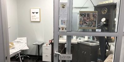 Naturalistic Brows Artistry And Academy