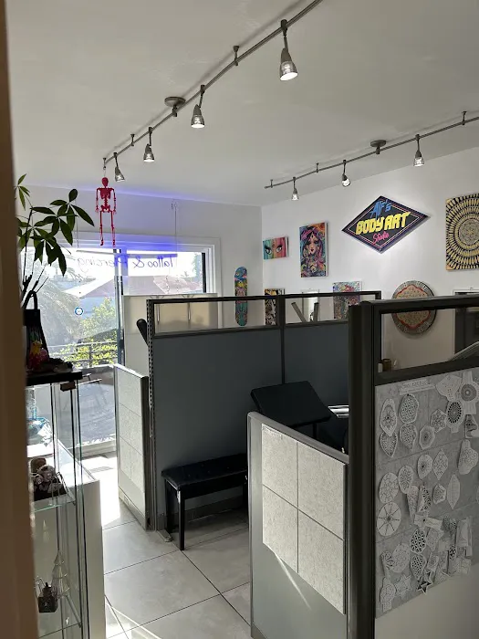 Alf's Body Art Studio 1