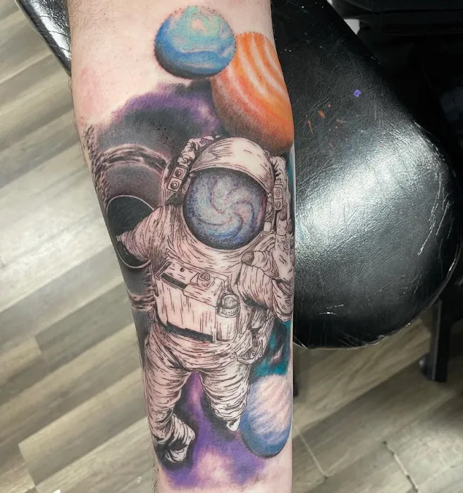 Retro Row Ink 16