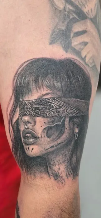 Saturn Luxury Tattoo 2