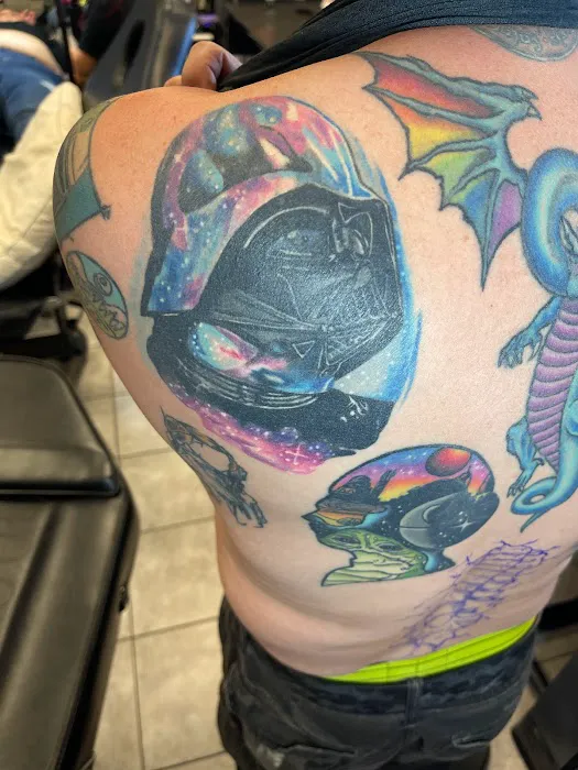 Black Moon Lilith Tattoo Studio 3