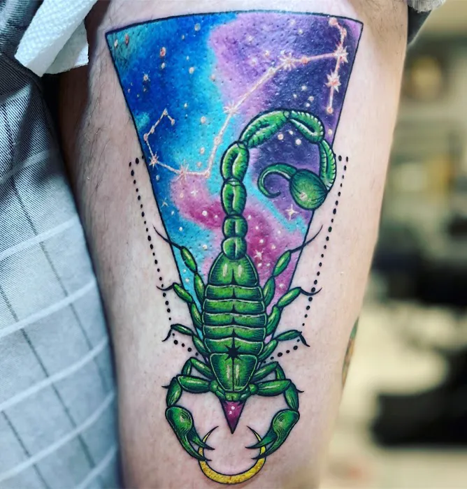 Black Moon Lilith Tattoo Studio 6