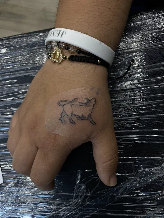 Monsters Den Tattoo Shop & Piercing (YES WE TAKE WALK-INS) 8