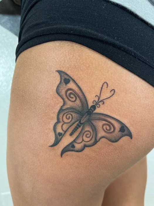 Top Floor Tattoo Studio 4