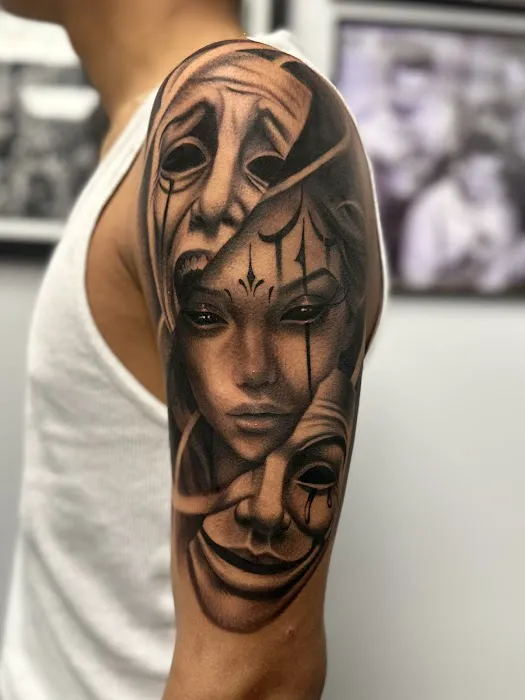 Autumn Moon Tattoo 0