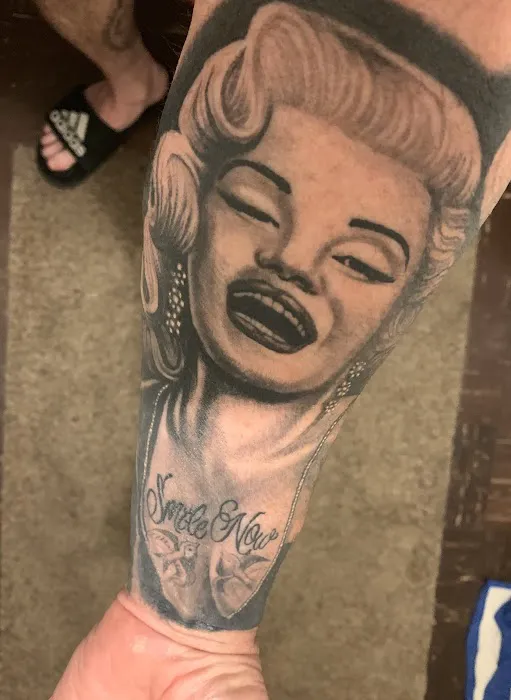 Grind Time Tattoo Studio 3