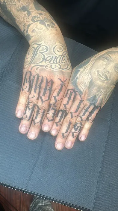 Charlie's Tattoo Studio 1