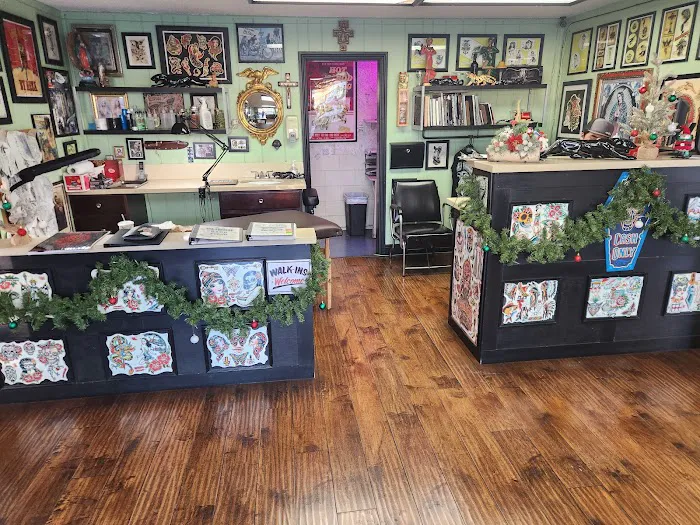 Old Towne Tattoo Parlor 6