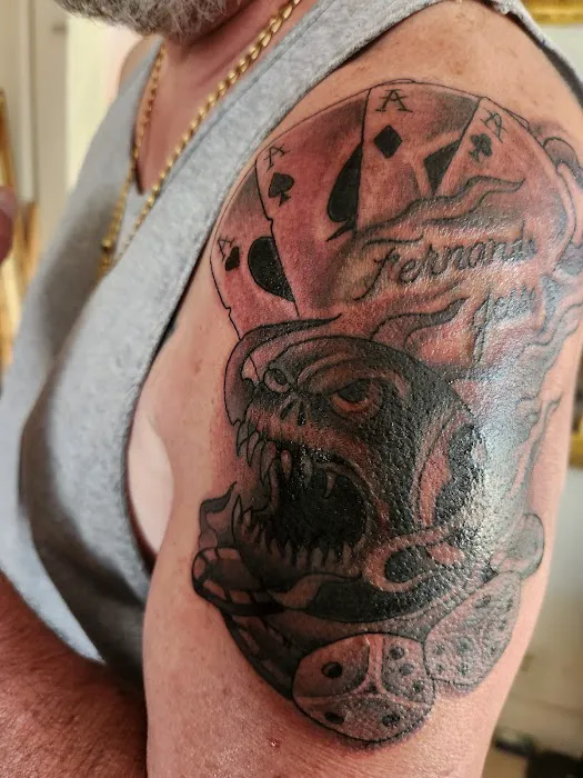 Ink Farm Tattoo Shop 4
