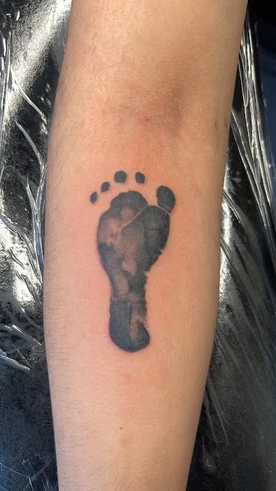 Alex Tattoos 714 4